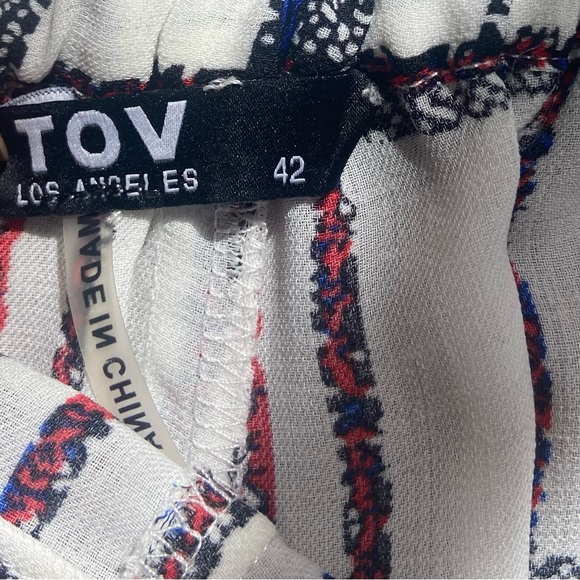 TOV Los Angeles women stripe white stripes polyester pants. Size 42. Used - Picture 4 of 12